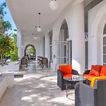 Arco Hotel