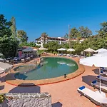 Hotel Arco 3*