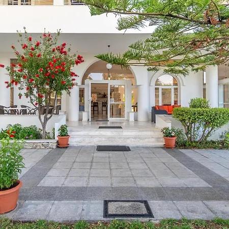 Arco 3* Platanias (Skiathos)
