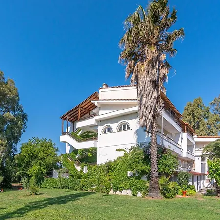 호텔 Arco Platanias (Skiathos)
