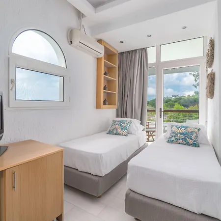 Arco Platanias (Skiathos)