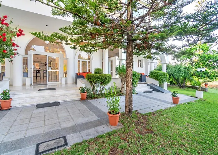 Arco Platanias (Skiathos)